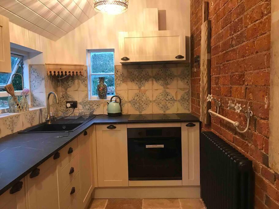 Priory Meadow Cottage Long Bennington Buitenkant foto